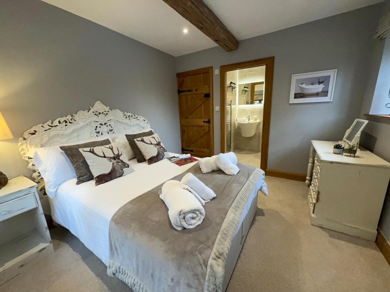 The Coach House Hotel Chedworth Exterior photo